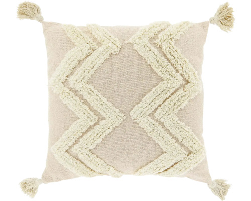 Vierkant beige sierkussen met getextureerd zigzagpatroon en kwastjes aan de hoeken.