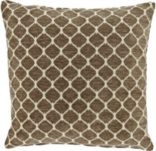 Vierkant sierkussen met geometrisch ruitpatroon in bruin en crème.