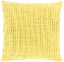 Vierkant sierkussen met corduroy-structuur in geel.