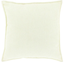 Vierkant sierkussen met gestructureerd oppervlak van grof geweven stof.