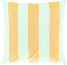 Vierkant sierkussen met brede verticale strepen in mintgroen en geel.