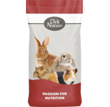Deli Nature zak met voer voor kleine dieren met afbeeldingen van konijnen, cavia's en hamsters.