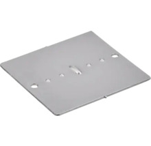 Rechthoekige metalen montageplaat met twee grote gaten in de hoeken en kleinere boringen in het midden.