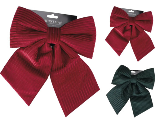 Kerststrikken van geribd fluweel in rood en groen.