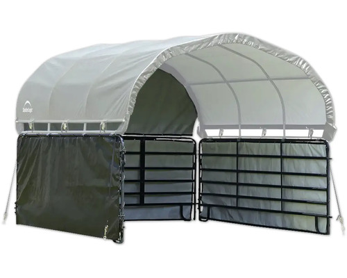 ShelterLogic weidetent met rond dak, metalen frame en zeilwanden voor vee of opslag.