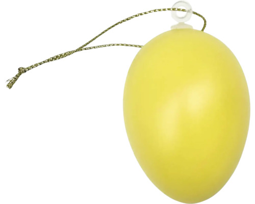 Geel decoratie-ei van kunststof met een ophangkoord voor paasdecoratie.