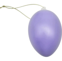 Paars paasei van kunststof met een dun ophangkoord voor paasdecoratie.