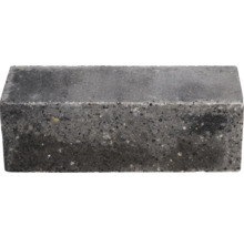 Rechthoekige betonsteen met een gestructureerd oppervlak.