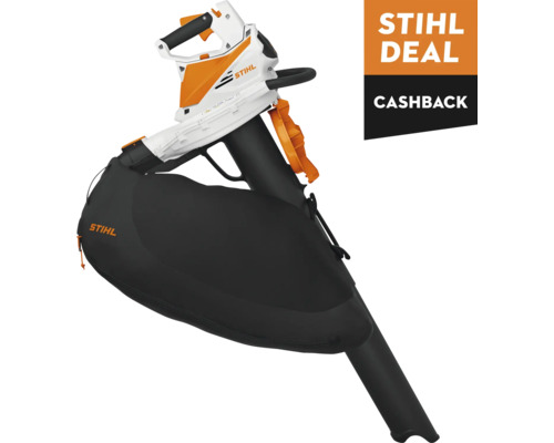 STIHL bladzuiger in wit en oranje met zwarte opvangzak en melding van de STIHL Deal Cashback actie.