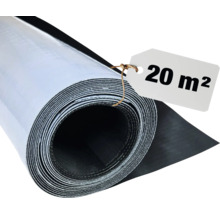 Zwarte rol vijverfolie of dakfolie met een oppervlakte van 20 vierkante meter.