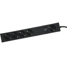 Zwarte stekkerdoos met vijf stopcontacten, twee USB-A-poorten, één USB-C-poort en een aan-uitschakelaar.