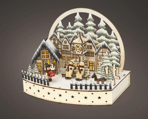 Verlicht houten kerstdorp met besneeuwde huizen, dennenbomen en figuren.