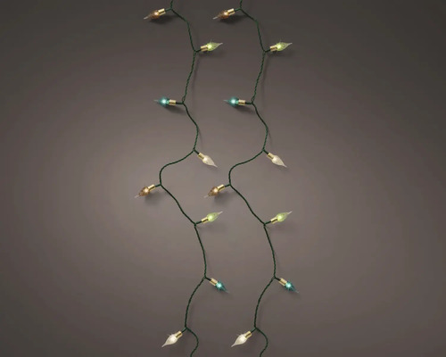 LED-kerstverlichting met gedraaide groene kabel en vlamvormige veelkleurige lampjes.