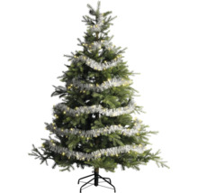 Kunstkerstboom met zilveren slingers en ledverlichting op een metalen standaard.