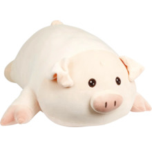 Pluche varken, zacht knuffeldier in liggende vorm.