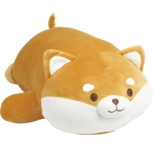 Knuffel Shiba Inu liggend, zachte pluche hond in bruin en wit.