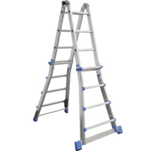 Telescopische multifunctionele ladder van aluminium in trapladderstand met verstelbare sporten en stabiele voeten.