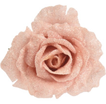 Kunstmatige roze roos met glitters voor decoratieve doeleinden.