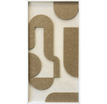 Wanddecoratie van vilt met abstracte geometrische vormen in een wit frame.