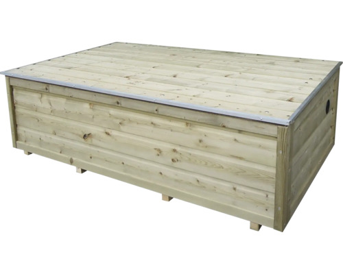 Houten kussenbox met plat deksel en metalen rand.