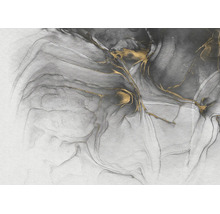 Abstract behang met vloeiend marmerpatroon in grijs en zwart met gouden accenten.