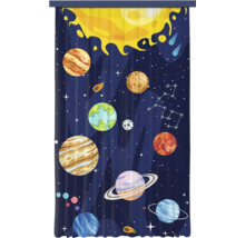 Gordijn met ruimte-thema, planeten, zon en sterren op een donkerblauwe achtergrond voor de kinderkamer.