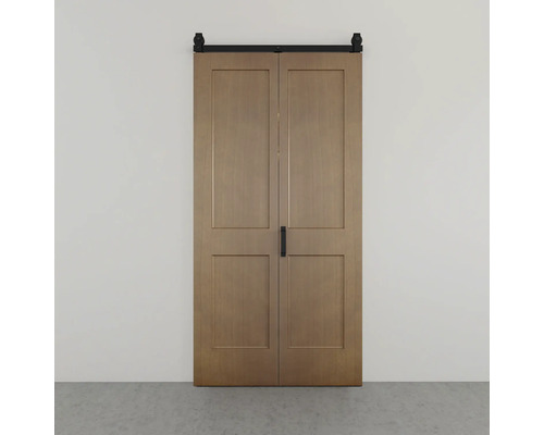 Dubbele houten schuifdeur in barndoor-stijl met vier panelen per deur en zwart metalen schuifsysteem.