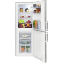 Open koel-vriescombinatie met glazen plateaus, groentelade, drie vriesladen en verticale metalen handgrepen.