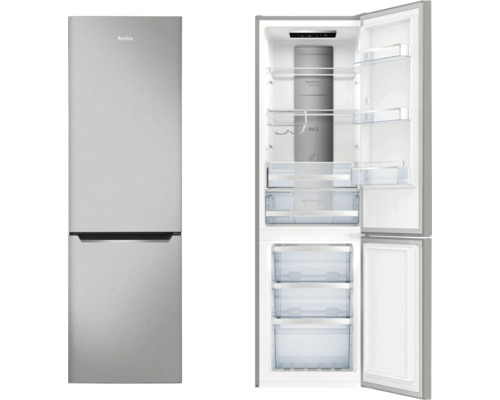 Amica koel-vriescombinatie met twee deuren, gesloten en geopend, met glazen plateaus en vriesladen.