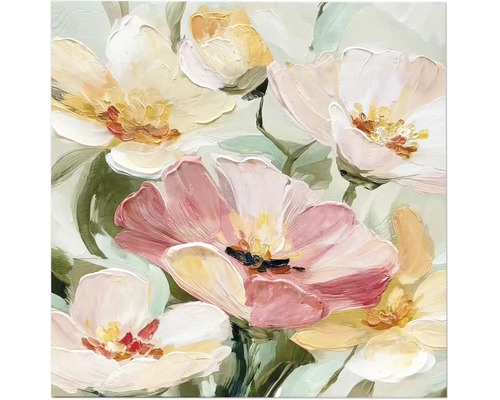 Wandschilderij met abstract geschilderde bloemen in roze, geel en wit met duidelijke penseelstructuur.
