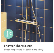 Hansgrohe douchethermostaat van verchroomd metaal gemonteerd op een tegelwand, Hansgrohe Logo, symbool voor een constante watertemperatuur.