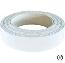 Rol wit plakband. (Image AI modified or generated)