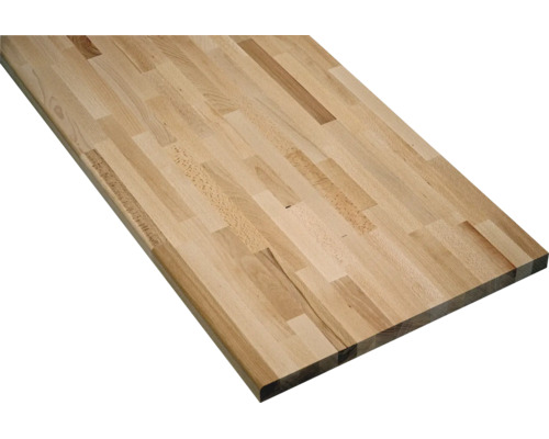 Werkblad van massief hout met vingerlas beuken lamellen.