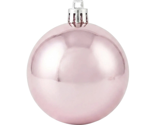 Glanzende roze kerstbal met zilveren ophangoog.