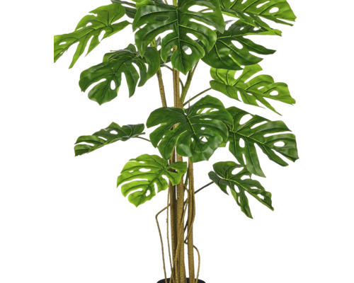Kunstmatige Monstera deliciosa plant met karakteristieke geperforeerde bladeren en gestructureerde stam.