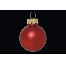Matte rode kerstbal van glas met gouden kapje en hanger.
