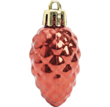 Kerstboomversiering in de vorm van een glanzend rode dennenappel met een gouden hanger.