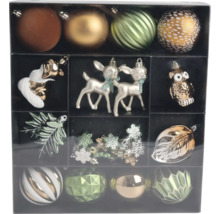 Kerstversieringsset in een doos met hangers in de vorm van kerstballen, herten, een vos, een uil, sneeuwvlokken en bladeren.