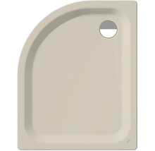 Kwartronde douchebak in beige met een cirkelvormig afvoergat.