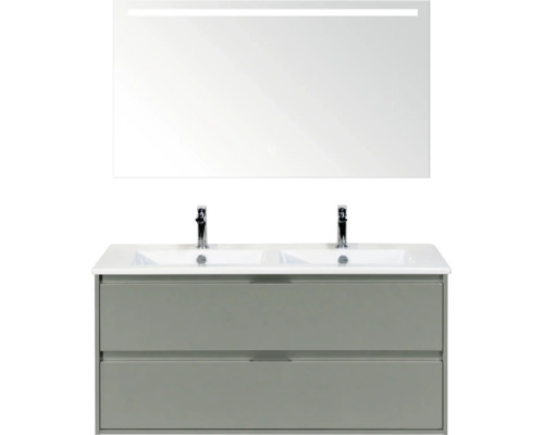 Modern dubbel wastafelmeubel met grijze onderkast, twee laden, witte dubbele wastafel en spiegel met verlichting.