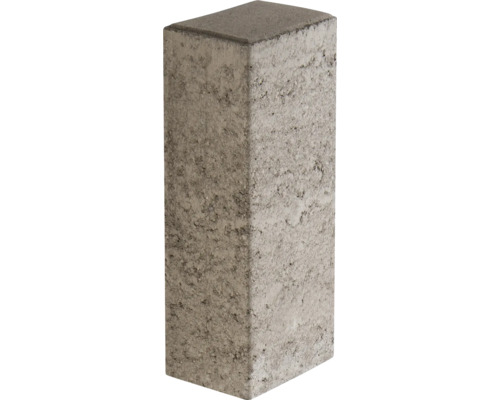 Grijze rechthoekige betonpalissade met gestructureerd oppervlak.