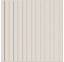 Wandpaneel met verticaal ribbelpatroon en driedimensionale structuur.