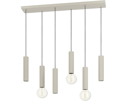 Zeslichts hanglamp met een langwerpige plafondkap en cilindrische, geribbelde fittingen op verschillende hoogtes.