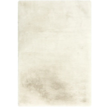 Rechthoekig hoogpolig vloerkleed in crème met een zachte, pluizige textuur.