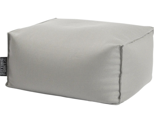 Rechthoekige hocker van Sitting Point gemaakt van lichtgrijze stof.