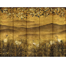 Vliesbehang met Japans motief, kraanvogels, bergen en kersenbloesemtakken, in de stijl van een kamerscherm.