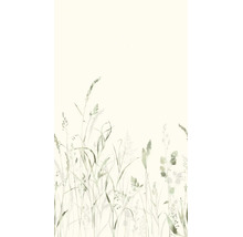Behang met botanisch motief van grassen en veldbloemen in aquarelstijl.