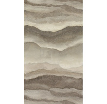 Vliesbehang met abstract horizontaal golfpatroon in steenlook en gestructureerd oppervlak.