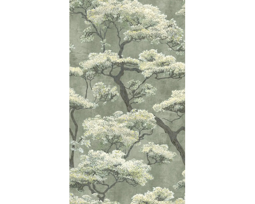 Vliesbehang met een patroon van bomen met witte bloesems in een schilderachtige stijl.
