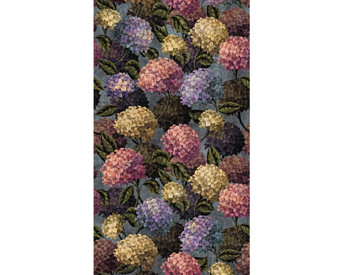 Behang met floraal hortensia-patroon en bladeren op een getextureerde achtergrond.